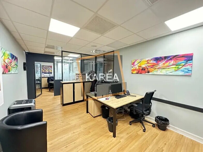 Bureau dans Serris à vendre - Photo intérieure – Image 1 sur 15
