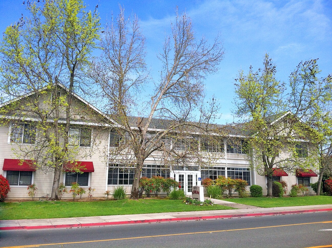 670 W Napa St, Sonoma, CA à louer Photo principale– Image 1 sur 2