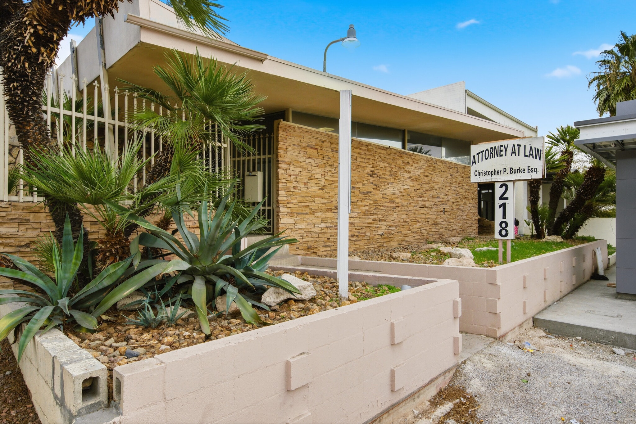 218 S Maryland Pky, Las Vegas, NV à vendre Photo principale– Image 1 sur 11