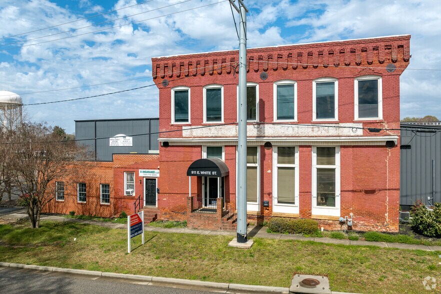 911 E White St, Rock Hill, SC à vendre - Photo principale – Image 1 sur 7