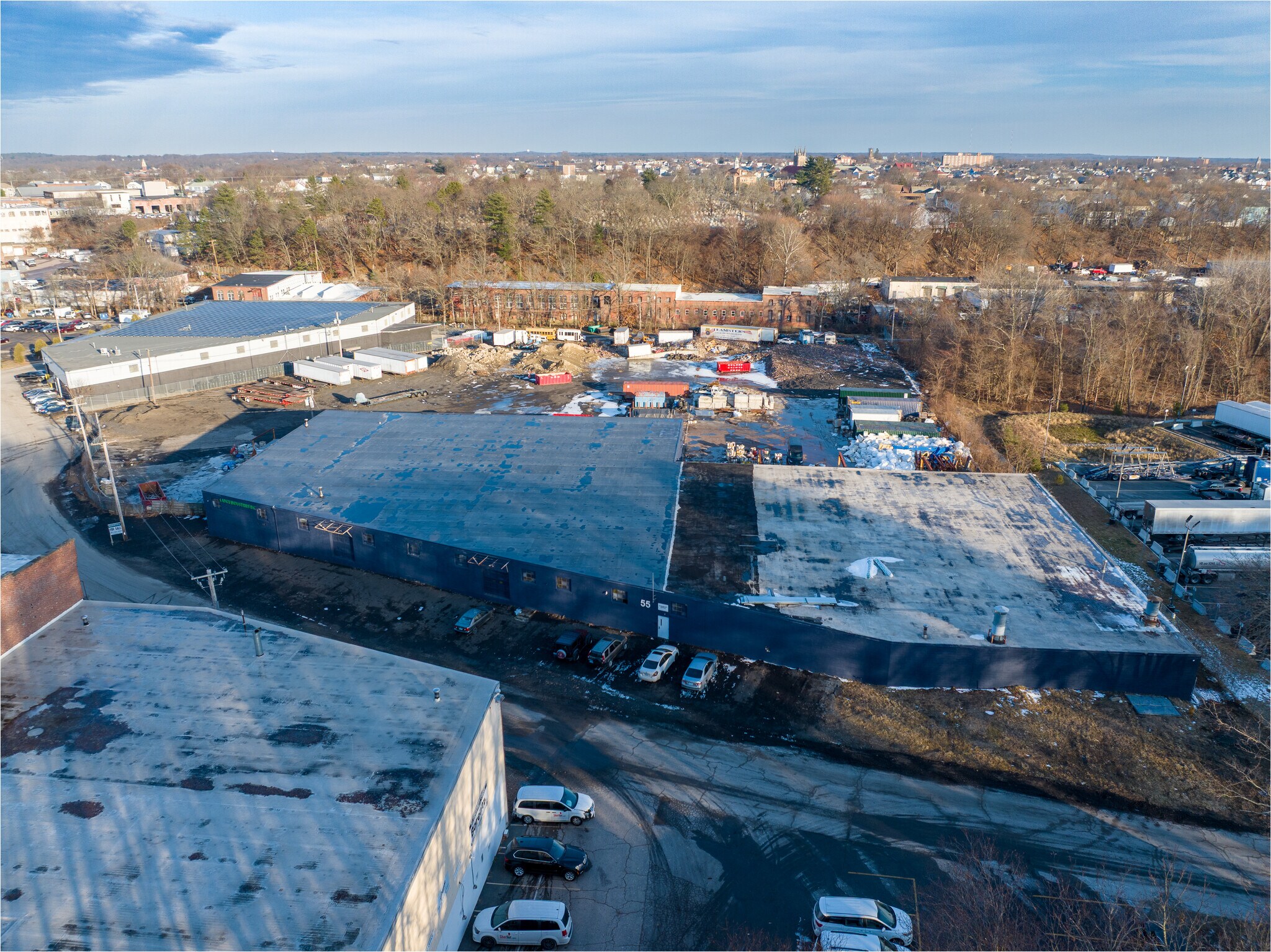 55 Industrial Cir, Lincoln, RI à louer Photo principale– Image 1 sur 16