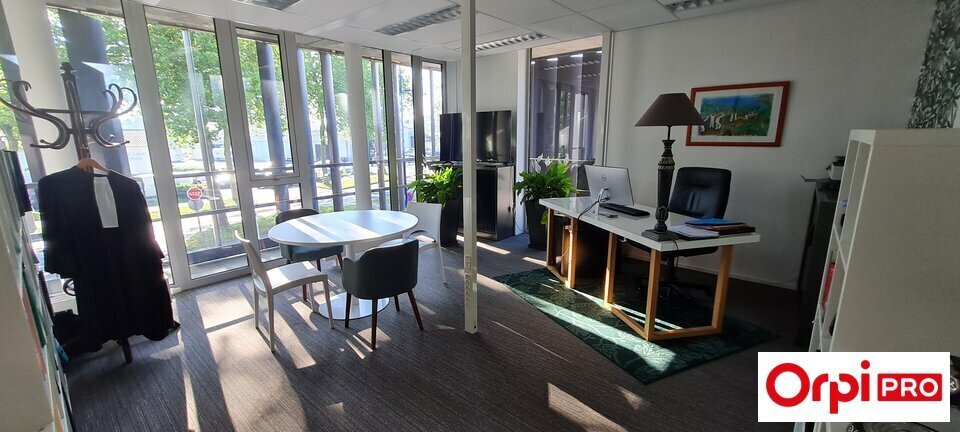 Bureau dans Trégueux à louer - Photo intérieure – Image 1 sur 4