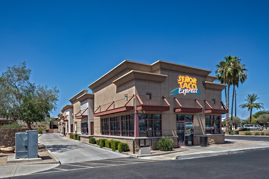 2070 N Dobson Rd, Chandler, AZ à vendre - Photo de l’immeuble – Image 3 sur 5
