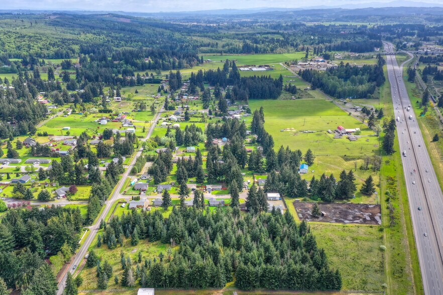 SW Loganberry St SW, Rochester, WA à vendre - Photo de l’immeuble – Image 2 sur 16