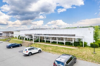 Plus de détails pour 1000 N South Rd, Scranton, PA - Industriel/Logistique à louer