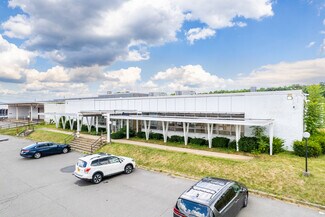 Plus de détails pour 1000 N South Rd, Scranton, PA - Industriel/Logistique à louer