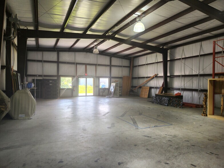 154 Newman Dr, Brunswick, GA à louer - Photo de l’immeuble – Image 2 sur 7