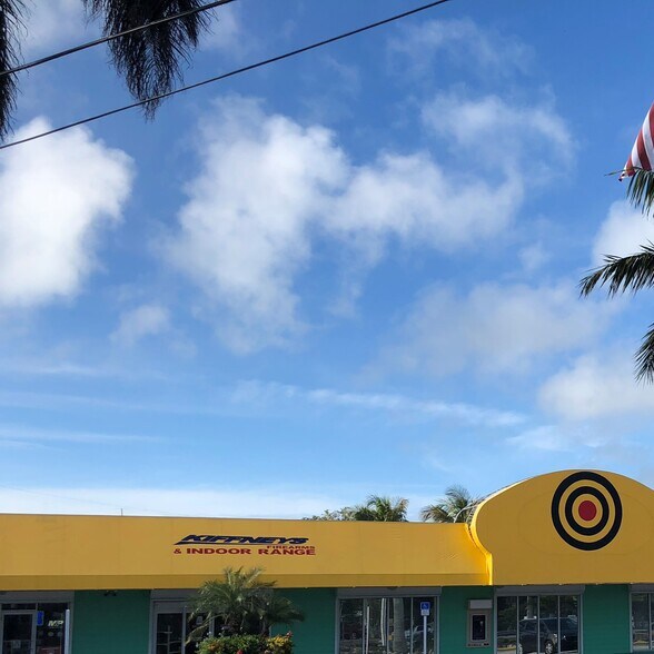 105910 Overseas Hwy, Key Largo, FL à louer - Photo de l’immeuble – Image 3 sur 6