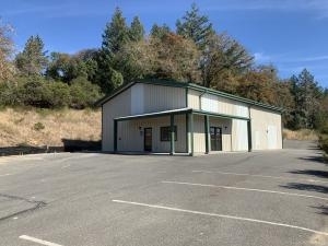 Plus de détails pour 1401 Evergreen Rd, Redway, CA - Industriel/Logistique à vendre