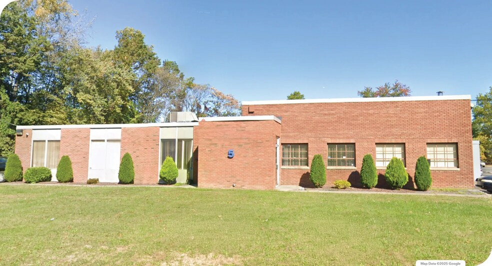 5 Montesano Rd, Fairfield, NJ à louer - Photo principale – Image 1 sur 5