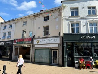 Plus de détails pour 6 King St, Stroud - Local commercial à louer