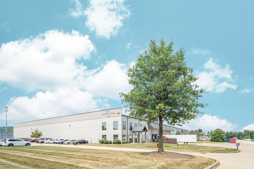 7201 Intermodal Dr, Louisville, KY à louer - Photo de l’immeuble – Image 3 sur 8