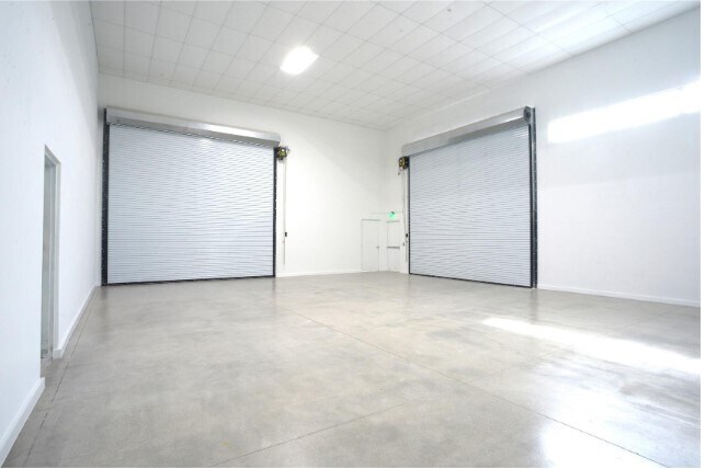 7811 NW 7th Ave, Miami, FL à louer - Photo de l’immeuble – Image 2 sur 15