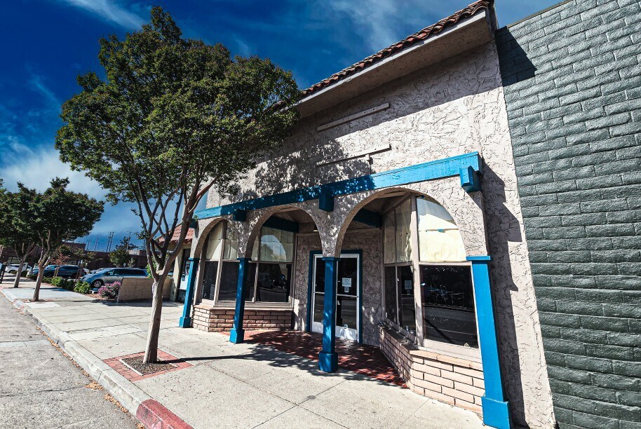 7641 Monterey St, Gilroy, CA à louer Photo principale– Image 1 sur 7