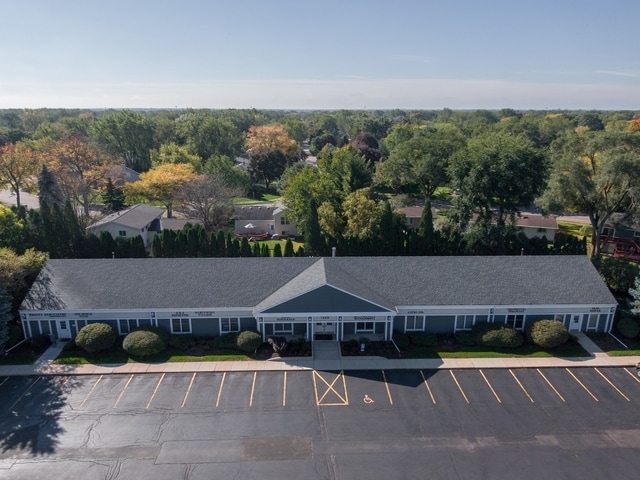 7115 Virginia Rd, Crystal Lake, IL à louer Photo de l’immeuble– Image 1 sur 10