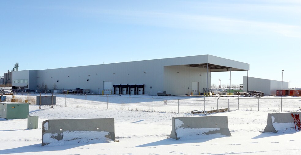 27671 108A Av NW, Acheson, AB à louer - Photo de l’immeuble – Image 2 sur 7