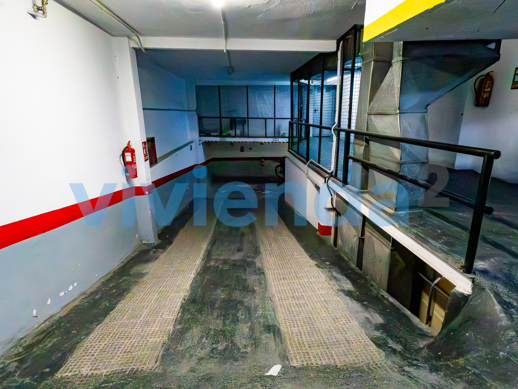 Immeuble residentiel dans Madrid, Madrid à vendre Photo intérieure– Image 1 sur 4