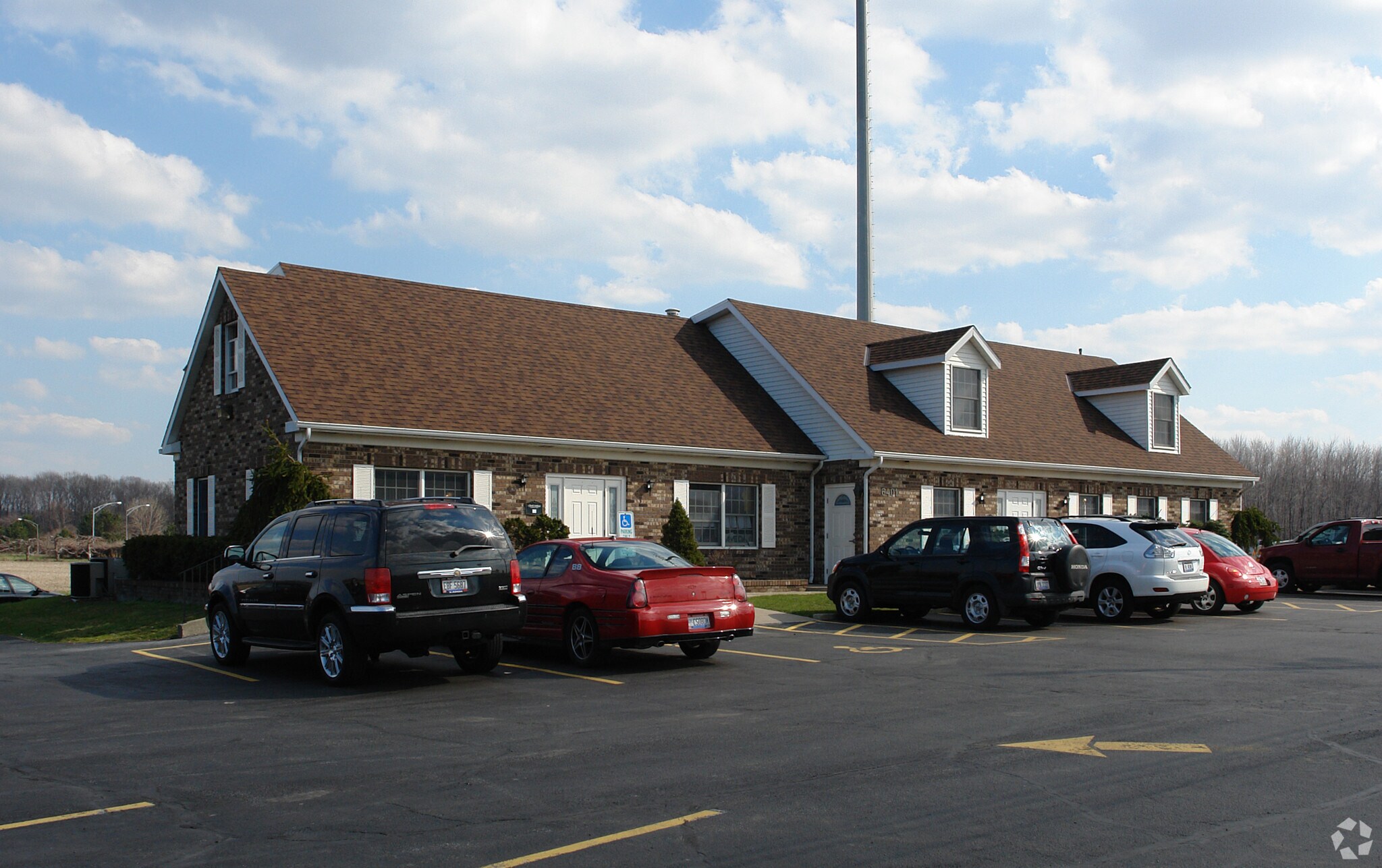6401 Broadway Ave, Lorain, OH à vendre Photo principale– Image 1 sur 3
