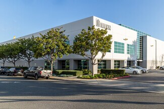Plus de détails pour 15342-15362 Graham St, Huntington Beach, CA - Industriel/Logistique à louer