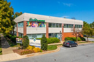 Plus de détails pour 831 Russell Ave, Gaithersburg, MD - Local commercial à louer