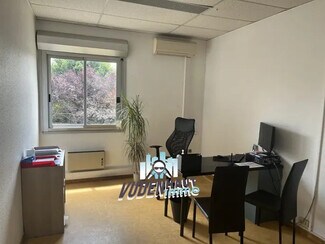 Plus de détails pour Bureau à louer