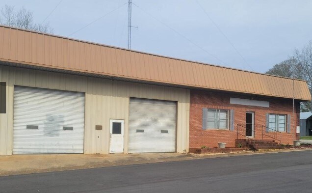 202 S John St, New Brockton, AL à vendre - Photo principale – Image 1 sur 11