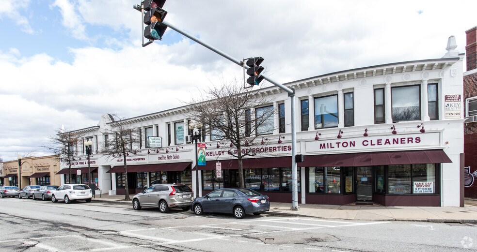 356-380 Granite Ave, Milton, MA à louer - Photo de l’immeuble – Image 2 sur 23