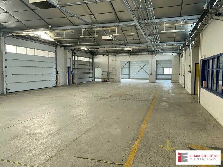 Local commercial dans Rennes à louer - Photo de l’immeuble – Image 1 sur 6