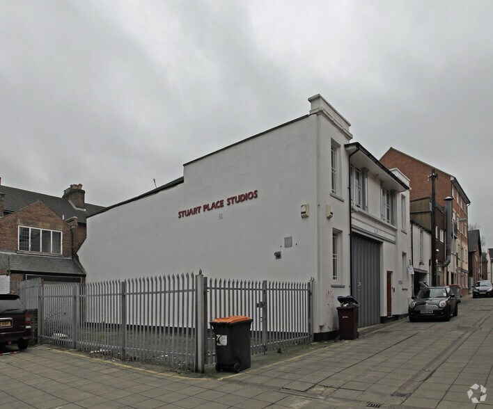 Stuart Pl, Luton à louer - Photo principale – Image 1 sur 1