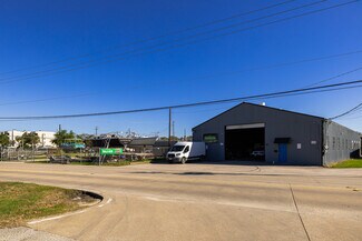 Plus de détails pour 921 Lawrence Rd, Kemah, TX - Industriel/Logistique à vendre