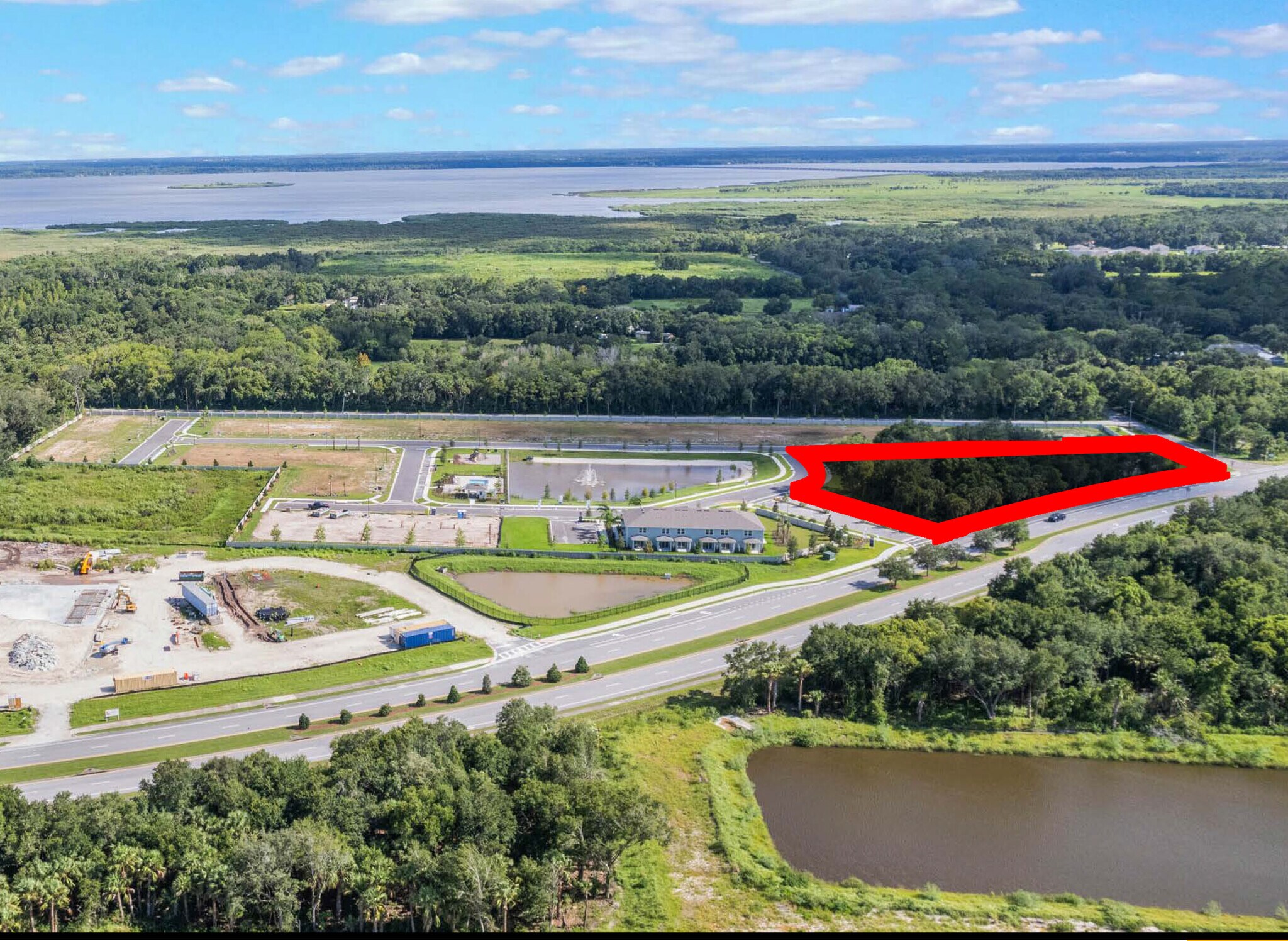 3240 Pondside Wy, Sanford, FL à louer Photo principale– Image 1 sur 5
