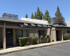 500 Coffee Rd, Modesto, CA à louer Photo de l’immeuble– Image 2 sur 11