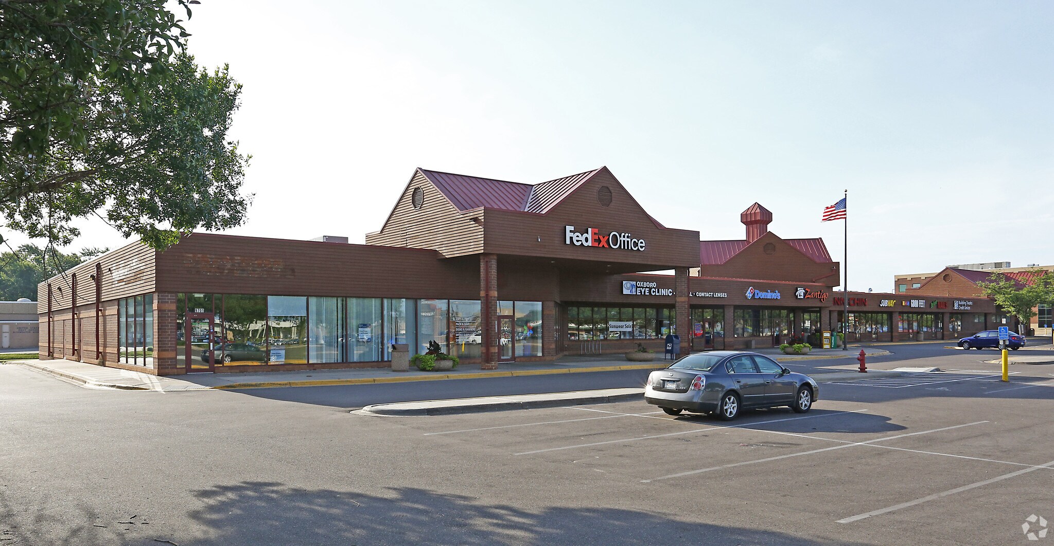 9703-9749 Lyndale Ave S, Bloomington, MN à louer Photo principale– Image 1 sur 9
