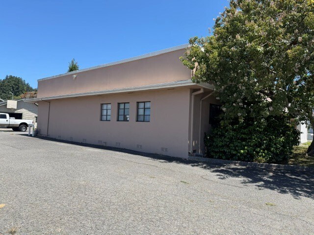 874 Main St, Fortuna, CA à vendre - Photo de l’immeuble – Image 2 sur 2