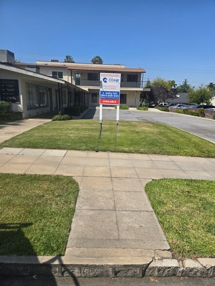 434 Cajon St, Redlands, CA à louer - Photo de l’immeuble – Image 2 sur 7