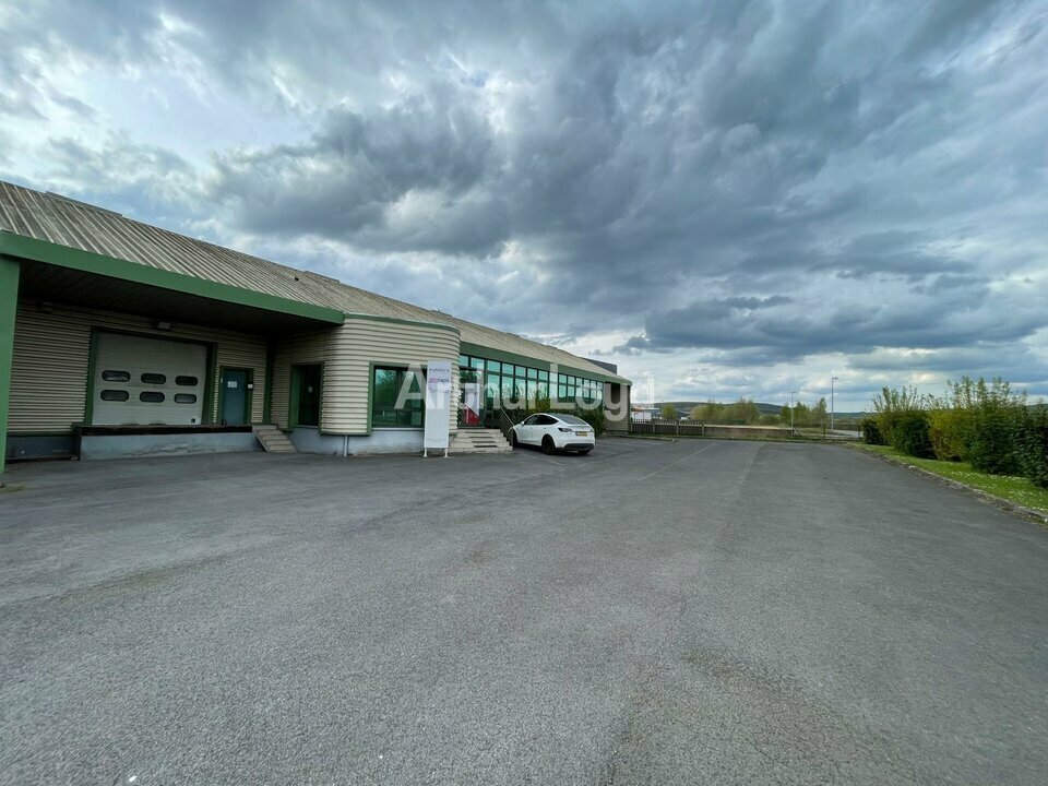 Industriel/Logistique dans Givet à louer Photo de l’immeuble– Image 1 sur 13