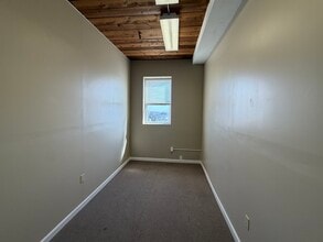 49 Blanchard St, Lawrence, MA à louer Photo intérieure– Image 1 sur 3