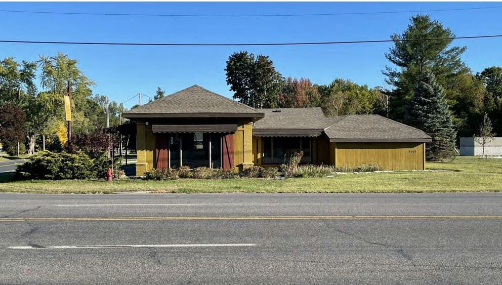 TURNKEY PROVISIONING CENTER portefeuille de 2 biens à vendre sur LoopNet.fr Photo principale– Image 1 sur 3