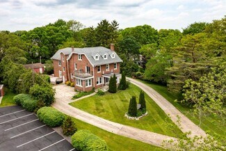 Plus de détails pour 4673 Kenny Rd, Columbus, OH - Bureau à vendre