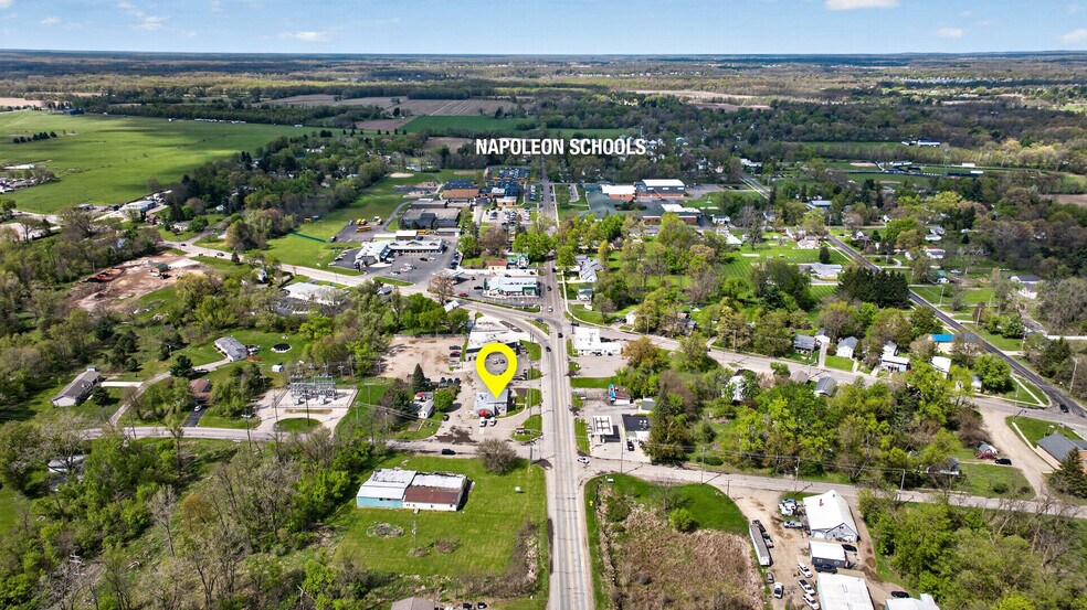 124 S Brooklyn Rd, Napoleon, MI à vendre - Photo de l’immeuble – Image 3 sur 59