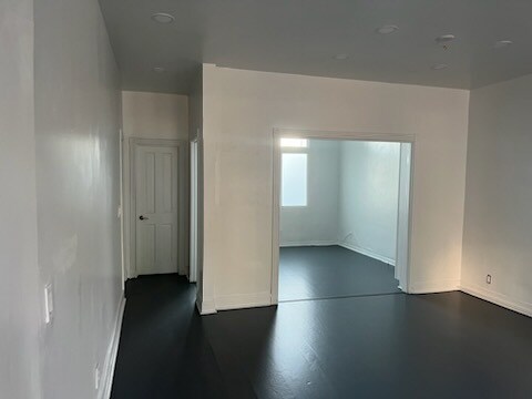 8750 Holloway Dr, West Hollywood, CA à louer - Photo intérieure – Image 2 sur 12
