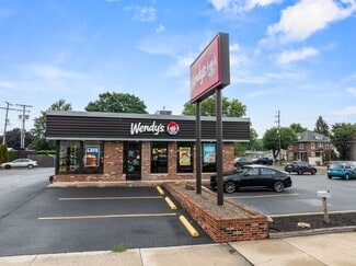 Plus de détails pour 743 E Main St, Palmyra, PA - Local commercial à vendre