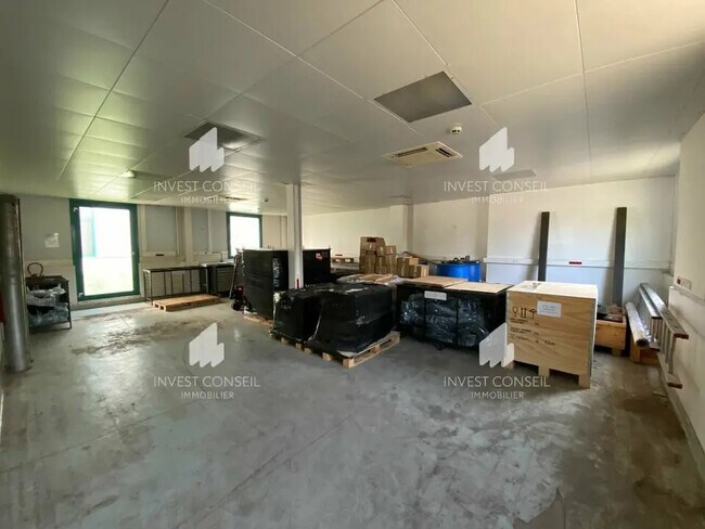 Plus de détails pour 14 Avenue Du Bosquet, Baillet-en-France - Local d’activités à vendre