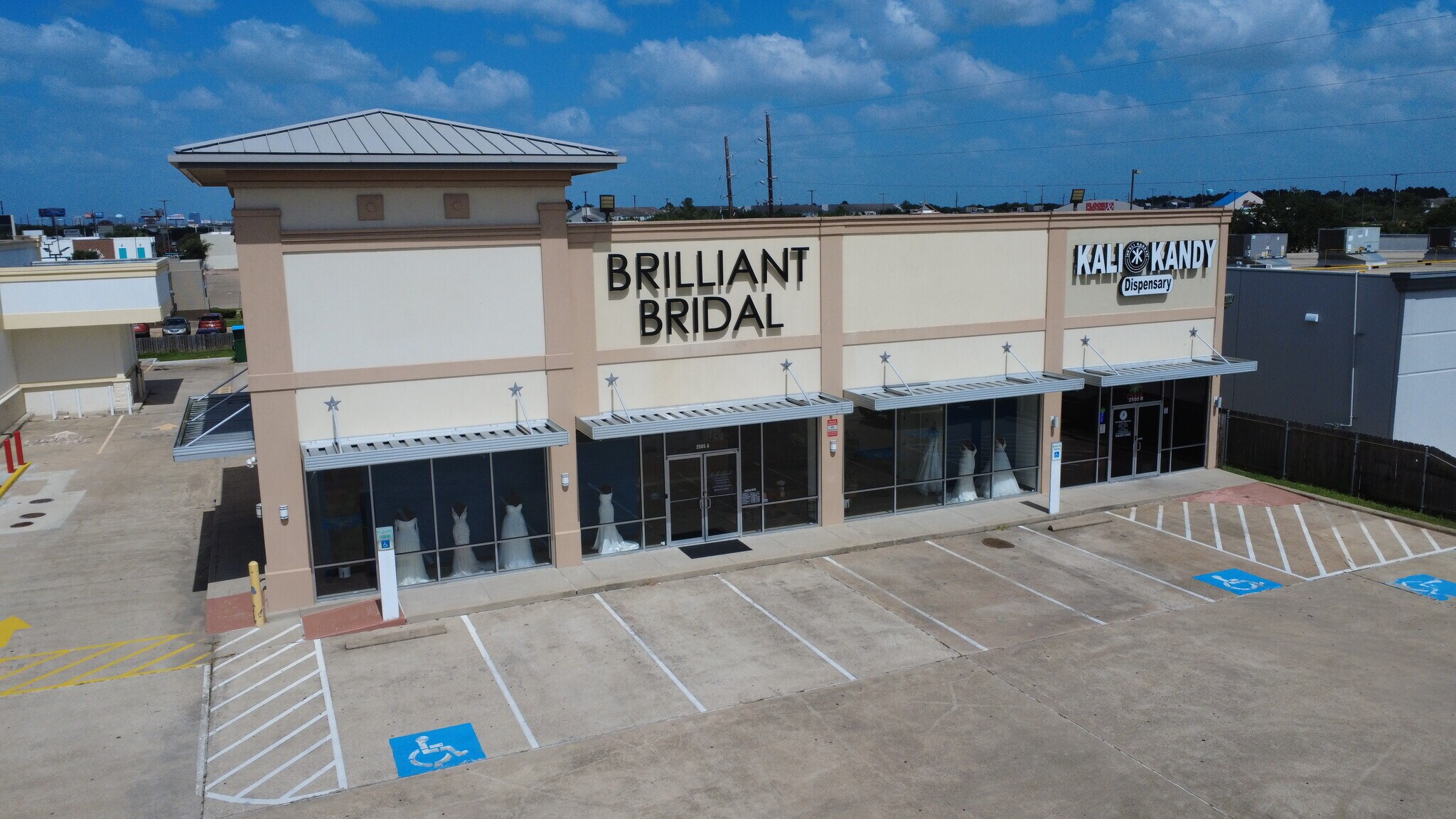 2505 Highway 6 S, Houston, TX à louer Photo de l’immeuble– Image 1 sur 12