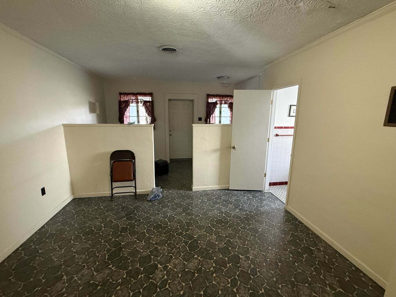 4348 S Laurel Rd, London, KY à vendre Photo intérieure– Image 1 sur 12