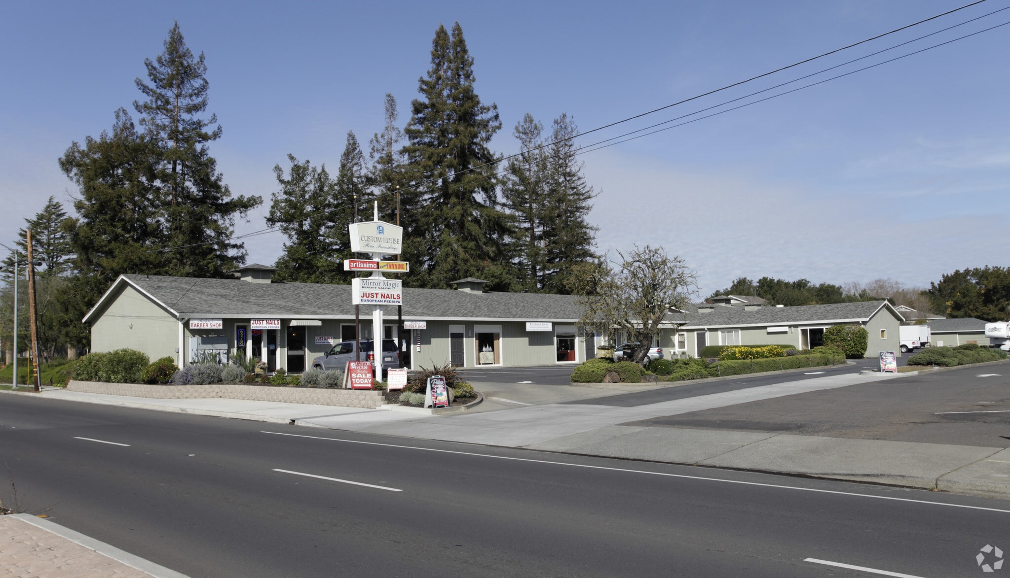 706 Trancas St, Napa, CA à louer Photo principale– Image 1 sur 13