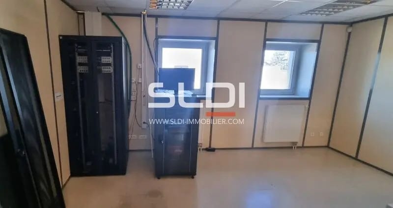 Bureau dans Saint-Just-Saint-Rambert à louer - Photo intérieure – Image 3 sur 5