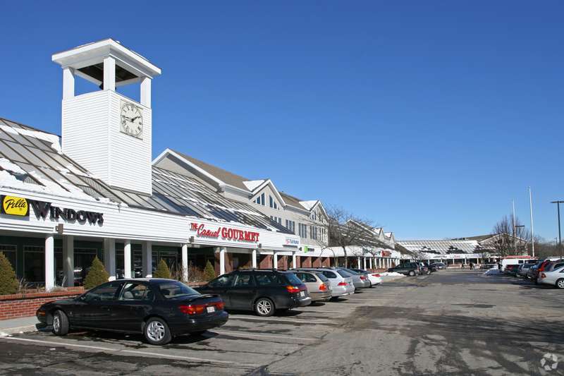 1600 Falmouth Rd, Centerville, MA à louer - Photo de l’immeuble – Image 2 sur 32