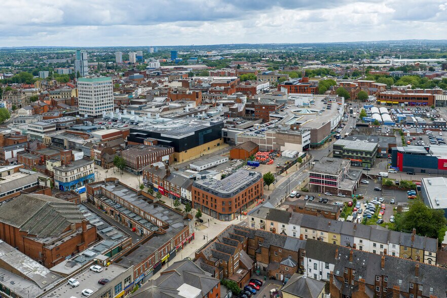 2 Cleveland St, Wolverhampton à vendre - Photo de l’immeuble – Image 3 sur 12