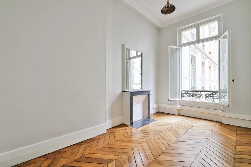 Bureau dans Paris à louer - Photo de l’immeuble – Image 2 sur 7